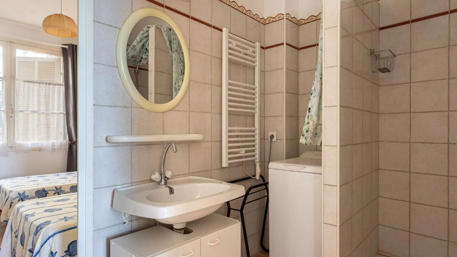 Apartment Residence Les Flots By Interhome Sanary-sur-Mer 0*,  France